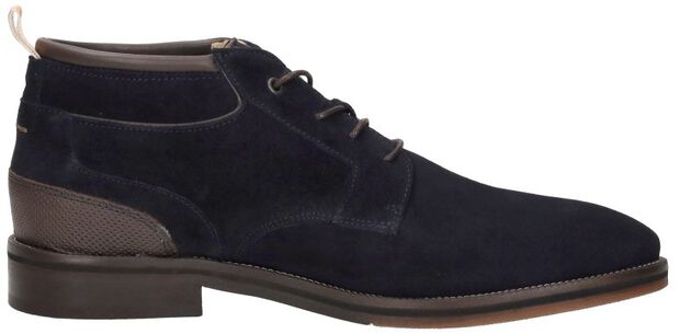 Gekleed Hoog - large