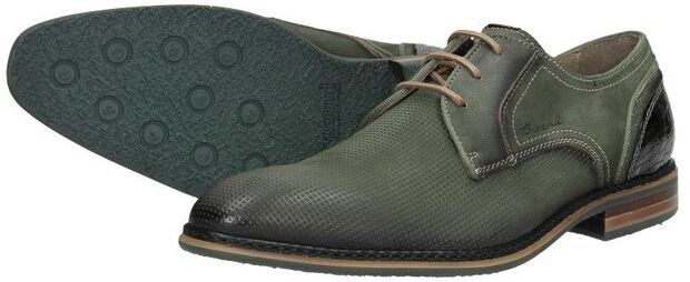 herenschoenen gekleed - large