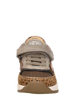 Sneakers Laag