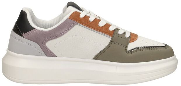 Tennis Court - large