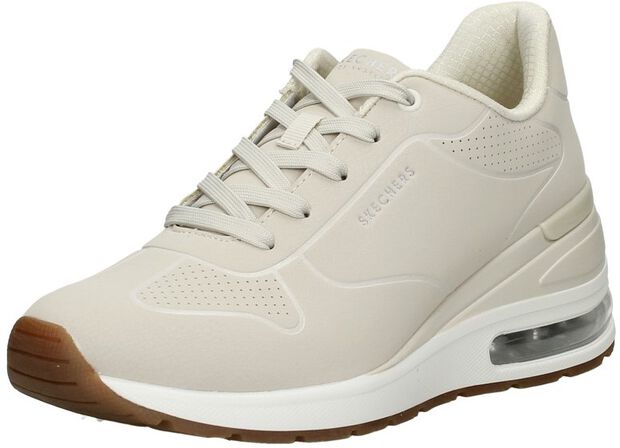 Million Air - Lifted - large