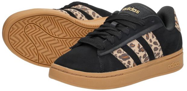 GRAND COURT ALPHA 00s - large