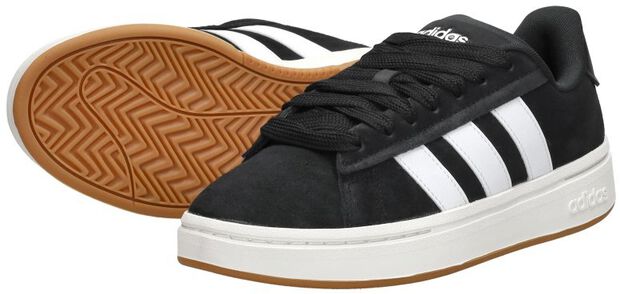 GRAND COURT ALPHA 00s - large