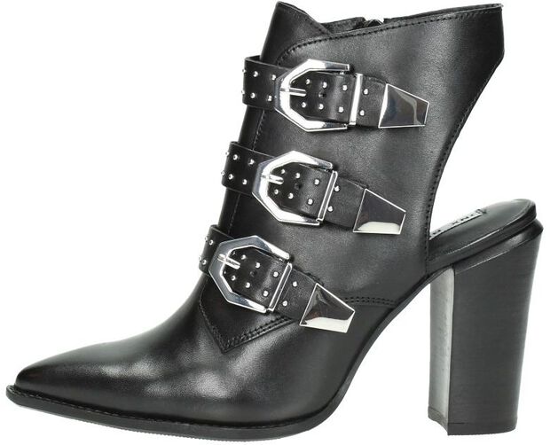 Buckle boots - large