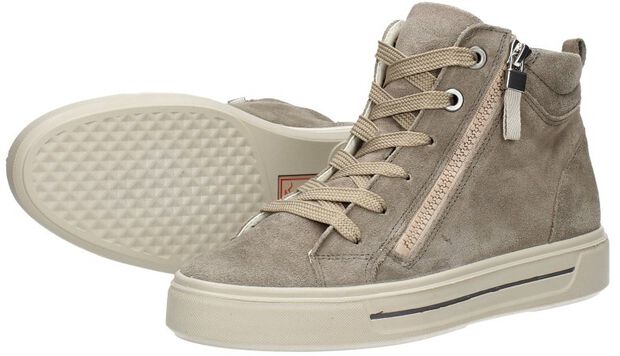 Courtyard 2.0 - large