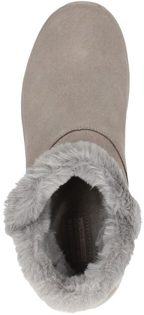 On-The-Go Midtown So Plush - large