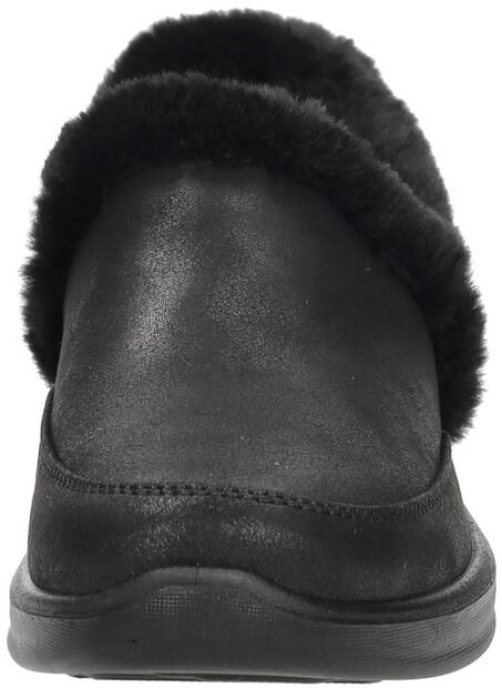 Slip-Ins: Cozy Escape - large