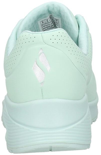 Uno - Frosty Kicks - large