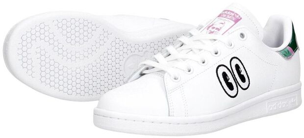 Stan Smith - large
