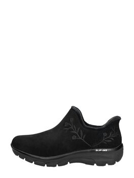 Slip-Ins Relaxed Fit: Easy Going