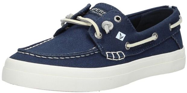 Crest Resort - large