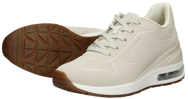 Million Air - Lifted - large