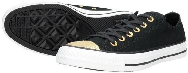 Chuck Taylor All Star - large