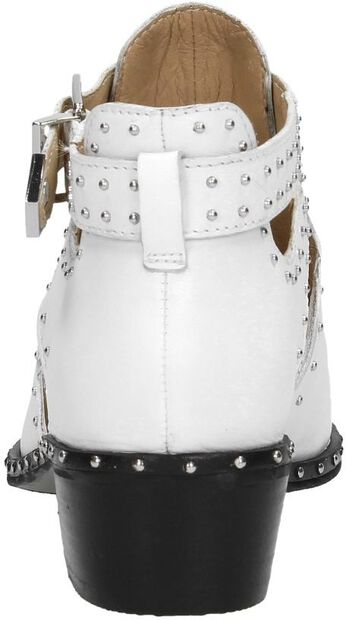 Cut out boots - large