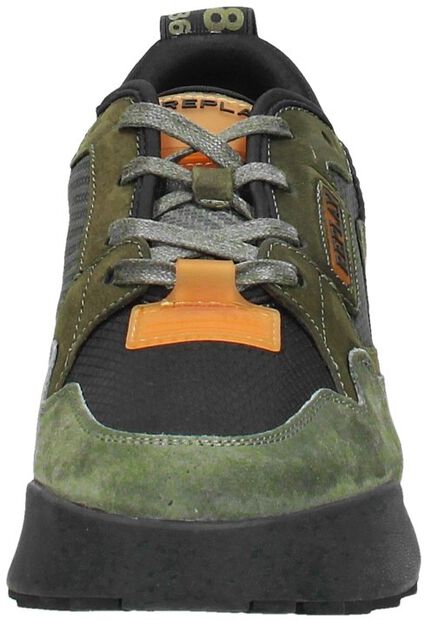 Field Moyard - large