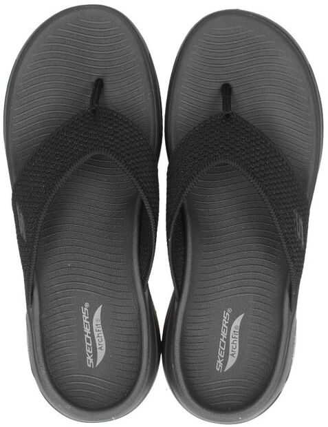 Go Walk Arch Fit Sandal - large