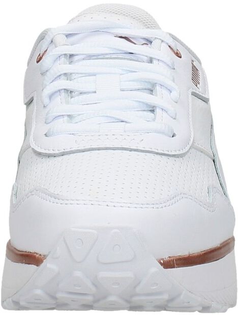 R78 Voyage Premium L - large