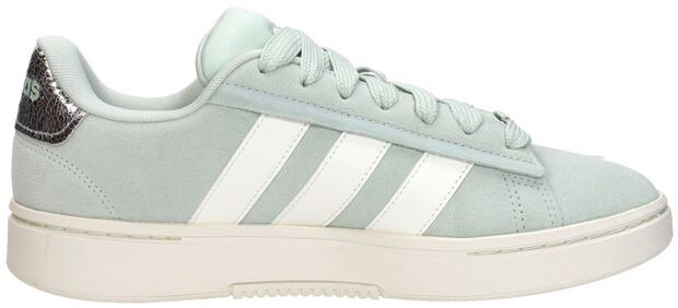 Grand Court Alpha 00s - large