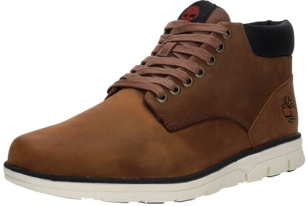 Bradstreet Chukka Leather - large