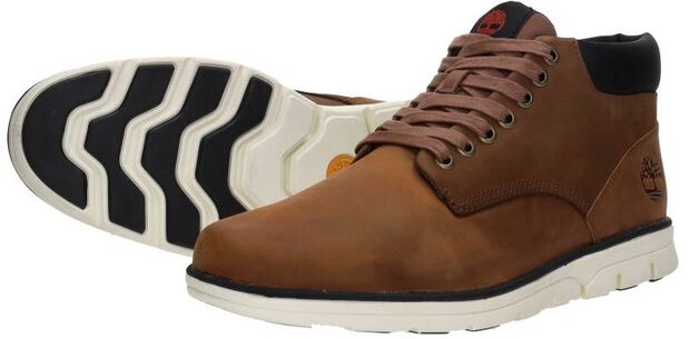 Bradstreet Chukka Leather - large