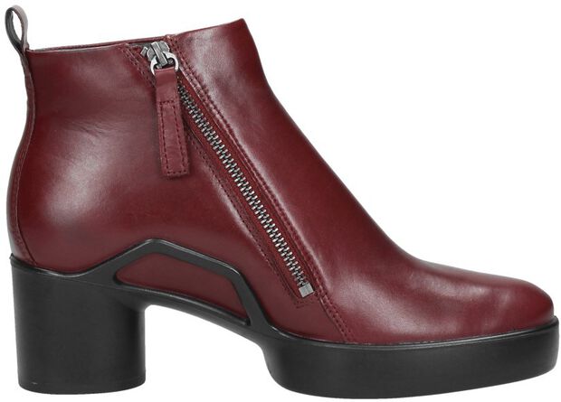 Sculptured Motion 35 - large