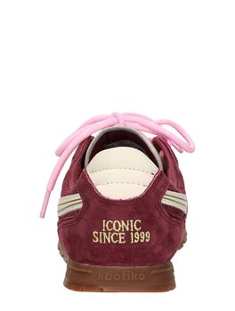 Sneakers Laag