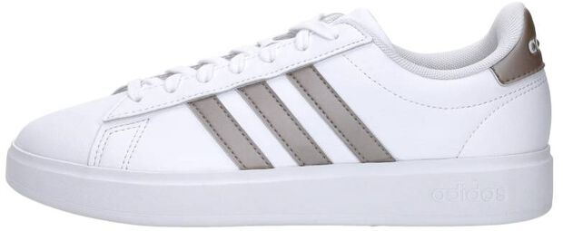 Grand Court 2.0 - large