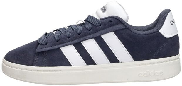 GRAND COURT ALPHA 00s - large