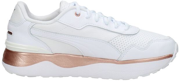 R78 Voyage Premium L - large