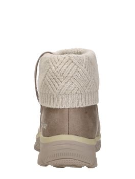 Slip-Ins: Easy Going - Cozy Habit