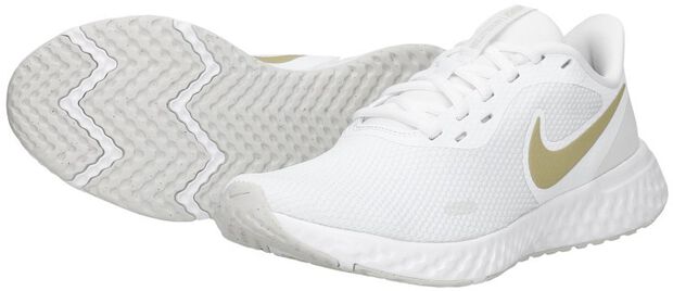 Revolution 5 - large