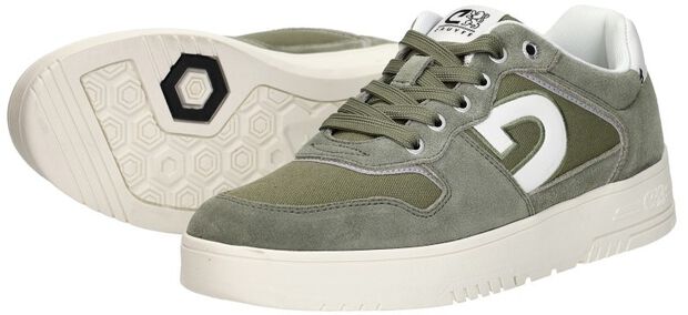 Royal C Canvas - large