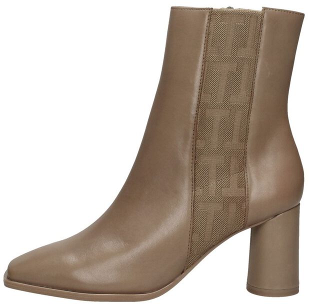 Enkellaarsjes Hak - large