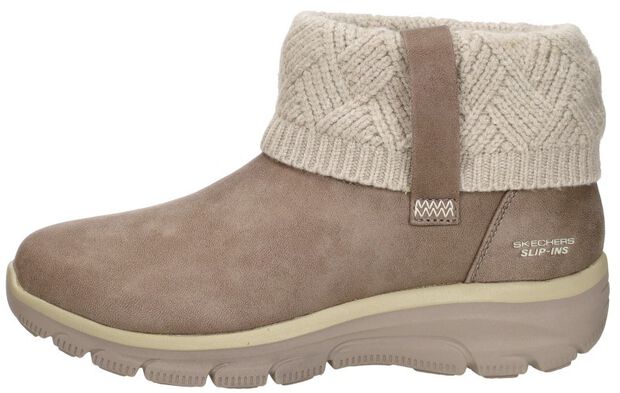 Slip-Ins: Easy Going - Cozy Habit - large
