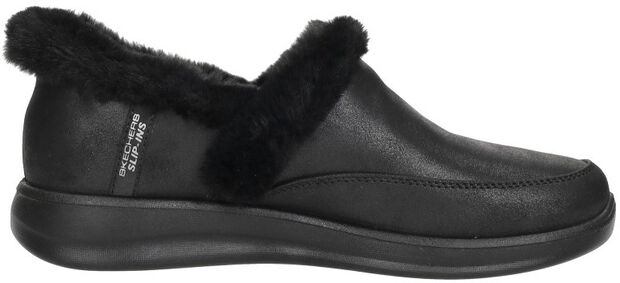 Slip-Ins: Cozy Escape - large