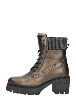 Veterschoenen Hak