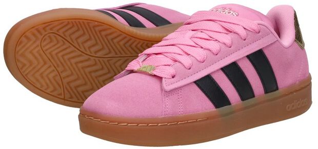 GRAND COURT ALPHA 00s - large