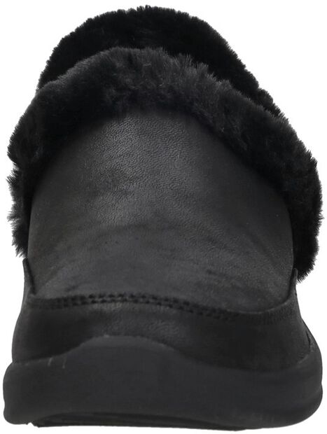 Slip-Ins: Cozy Escape - large