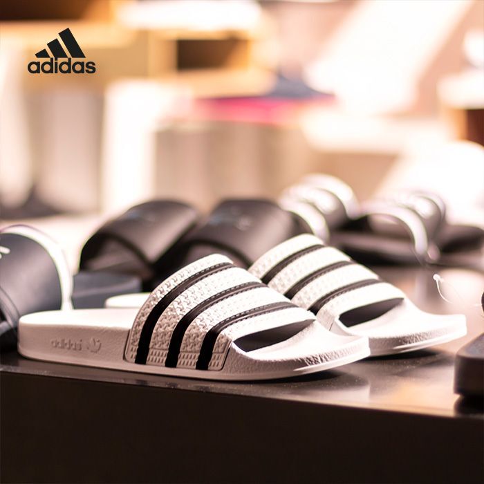 Adilette wit