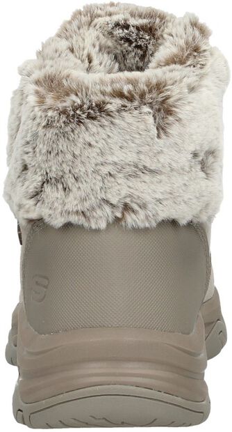 Relaxed Fit: Trego - Falls Finest - large