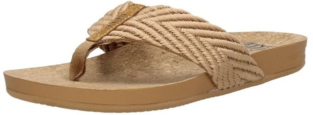 Cushion Court - large