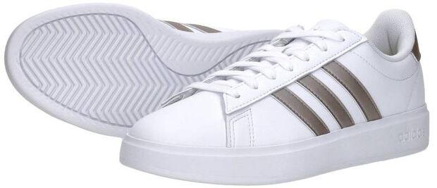 Grand Court 2.0 - large