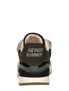 Sneakers laag