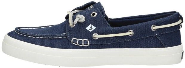 Crest Resort - large