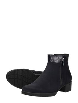 Hip Boot