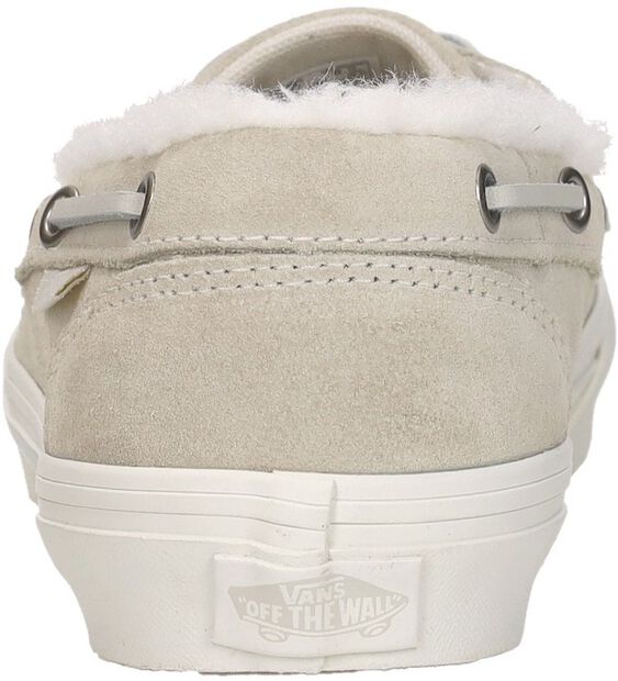 2-Eyelet Boat Shoe - large