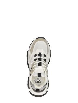 Sneakers Laag
