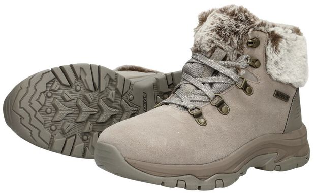 Relaxed Fit: Trego - Falls Finest - large