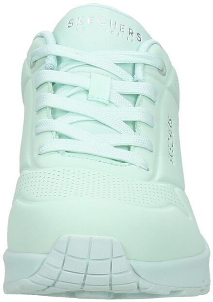 Uno - Frosty Kicks - large