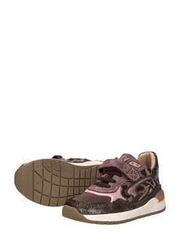 Sneakers Laag